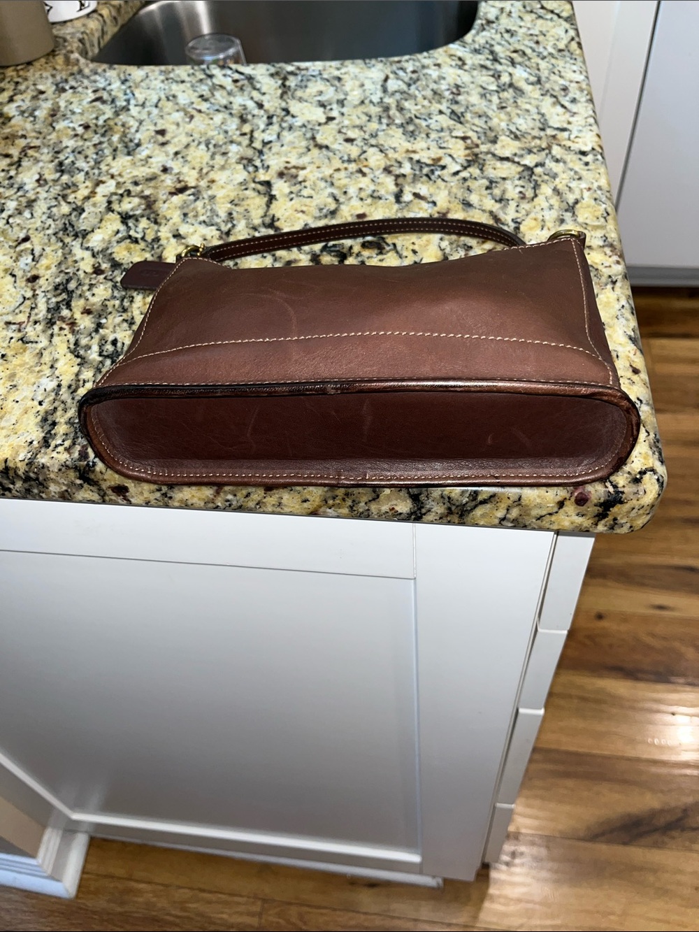 EUC Authentic Vintage Coach Bleeker Demi Zip Handbag 9311 - Picture 3 of 7